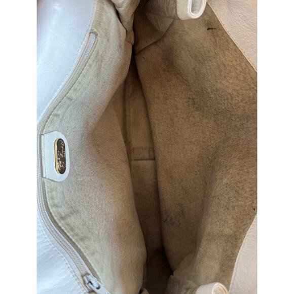 Gucci White Leather Tote Bag - Picture 6 of 6